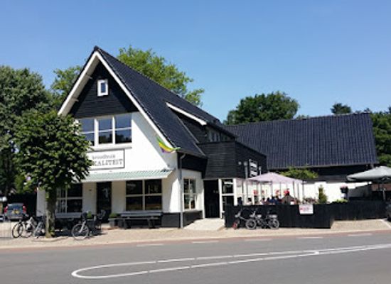 netherlands/veluwe-national-park/shop/brunch-hoenderloo