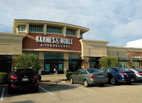 illinois/rock-river-valley/shop/cherryvale-mall