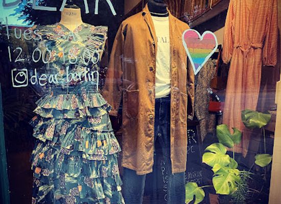 germany/berlin/prenzlauer-berg/shop/dear