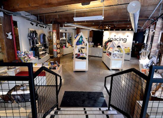 canada/toronto/downtown-toronto/shop/spacing-store
