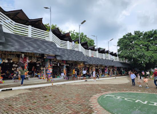 philippines/tagaytay/shop/souvenir-shop