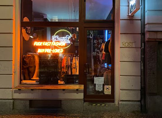 germany/leipzig/sudvorstadt/shop/honey-vintage-store-leipzig