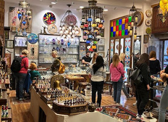 turkiye/phrygia/shop/enjoy-istanbul-turkish-jewelry-iznik-ceramics-turkish-lamps-kilim-rugs-turkish-carpets