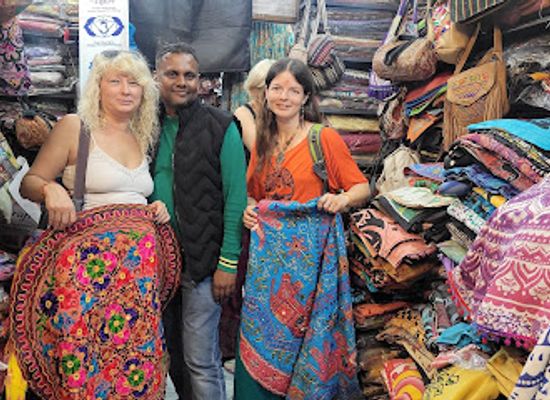 india/rishikesh/shop/scorpion-handicraft