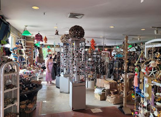 wisconsin/door-peninsula/shop/touch-of-the-world