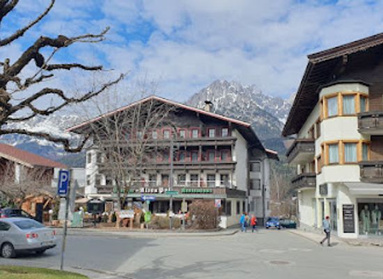 austria/kaiser-mountains/shop/pircher-moden-ellmau