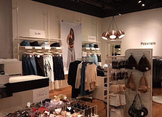 sweden/norrkoping/shop/bik-bok-norrkoping