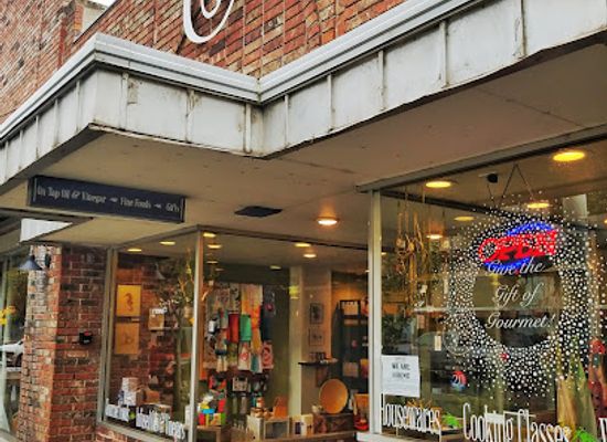 idaho/lewiston/shop/ampersand-oil-vinegar-taphouse-lewiston