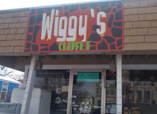 wyoming/natrona-county/shop/wiggy-s-closet