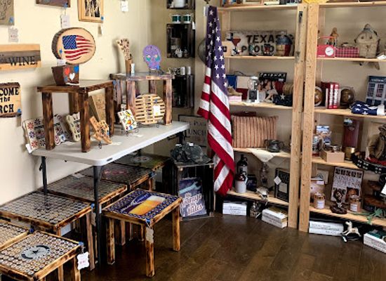 texas/north-texas/shop/the-enchanted-shop-artisan-vintage-market