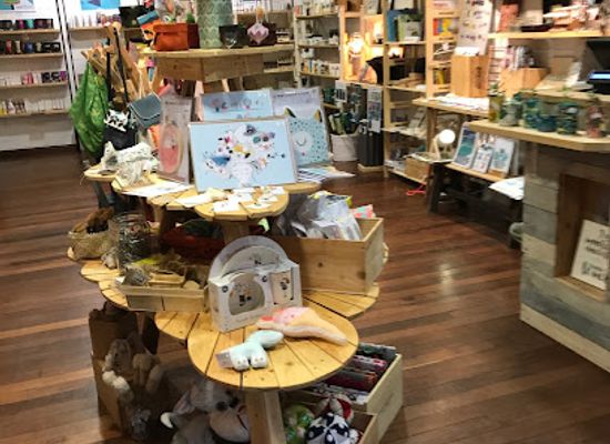 new-caledonia/pouebo/shop/la-boutique-partagee