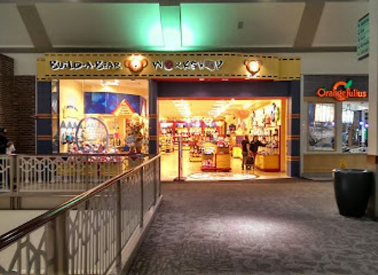 rhode-island/east-bay/shop/providence-place