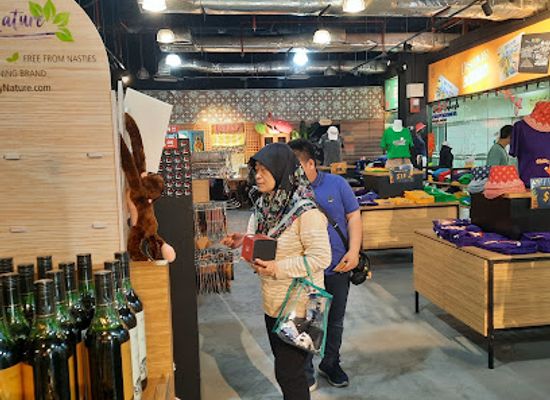 brunei/bukit-sawat/shop/bwn-souvenirs-store