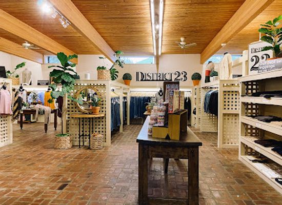 illinois/springfield/shop/district-23-boutique
