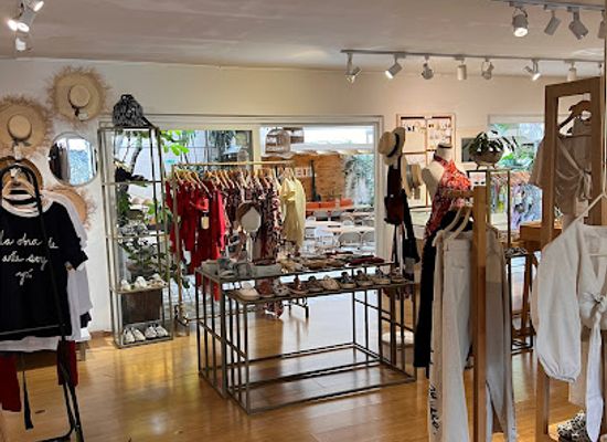 colombia/medellin/shop/ocho43-tienda-de-diseno