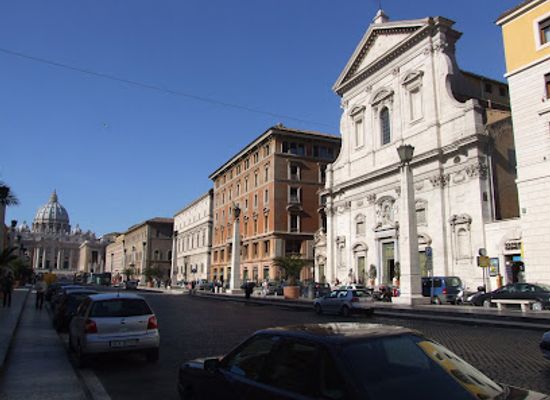 vatican-city/passetto-di-borgo/shop/bernardi-souvenirs