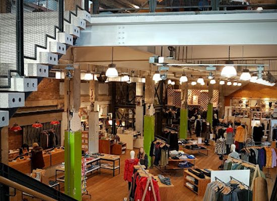 united-kingdom/northumberland-coast/shop/urban-outfitters