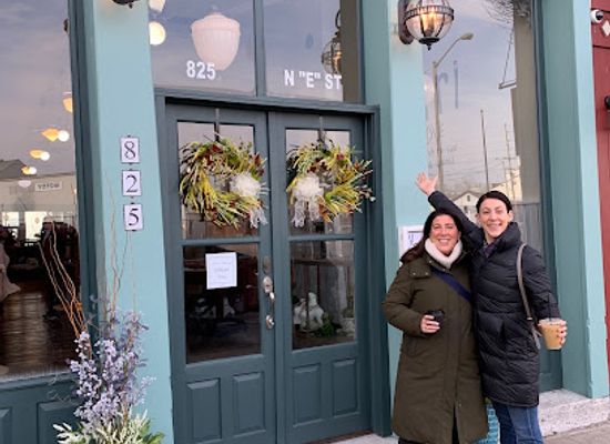indiana/richmond/shop/maitri-gifts-and-art