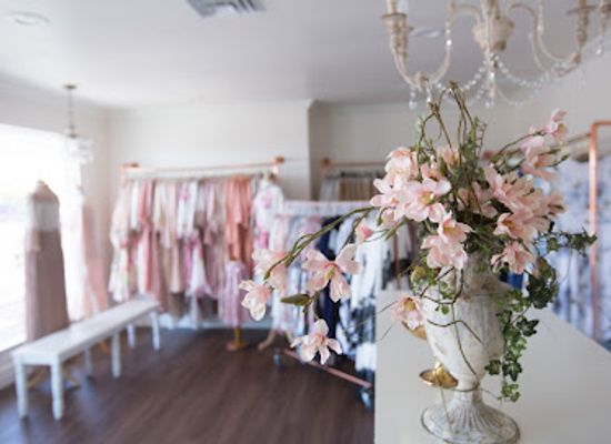 oregon/union-county/shop/dainty-jewell-s-apparel