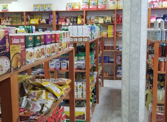 maldives/seenu-atoll/shop/curio-mart