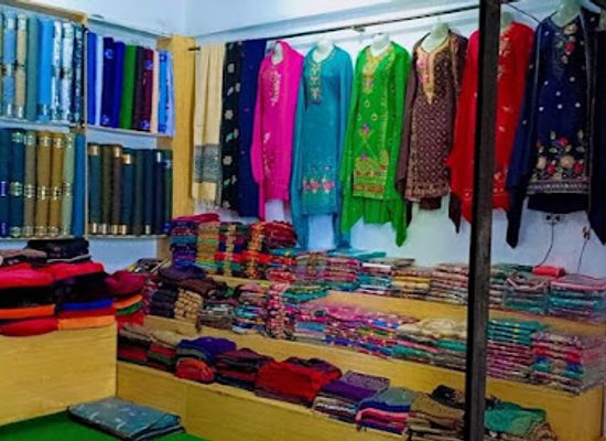 pakistan/kohistan/shop/ahsan-clouth-house