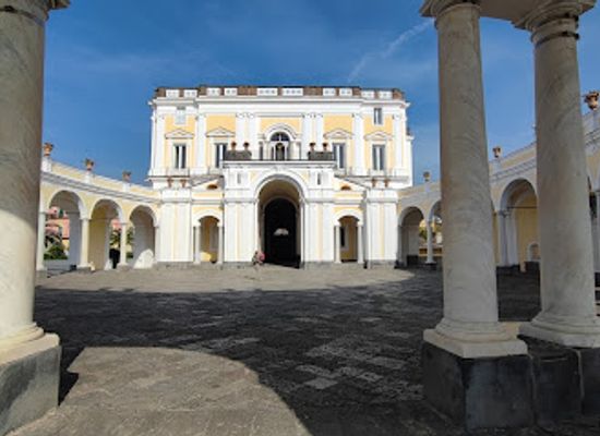 italy/herculaneum/shop/paninoteca-la-isla-bonita