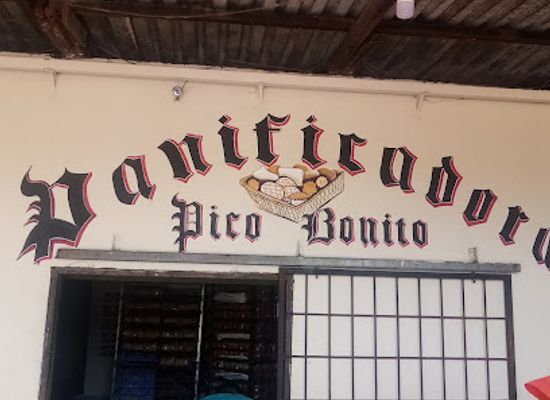 honduras/pico-bonito-national-park/shop/panaderia-pico-bonito