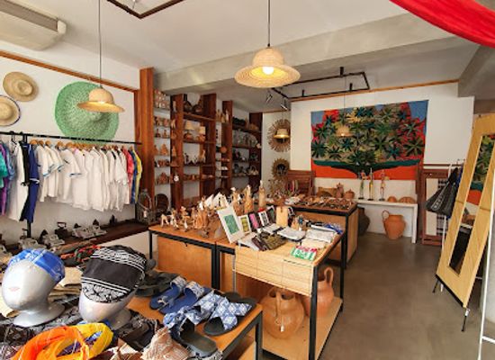 cabo-verde/praia-de-bote/shop/capvertdesign-artesanato