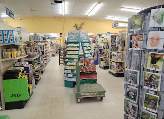 minnesota/grand-marais/shop/buck-s-hardware