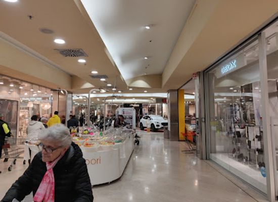 italy/piedmont/shop/centro-commerciale-le-isole