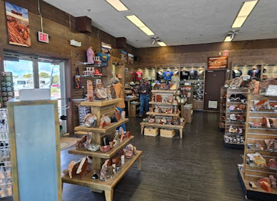 arizona/navajo-county/shop/petrified-forest-trading-company