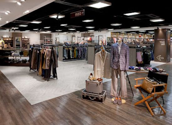 japan/osumi/shop/komehyo-nagoya-main-store-main-building