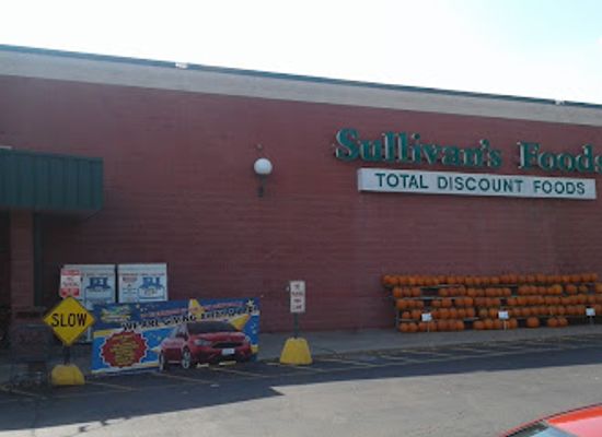 illinois/driftless-area/shop/sullivan-s-foods