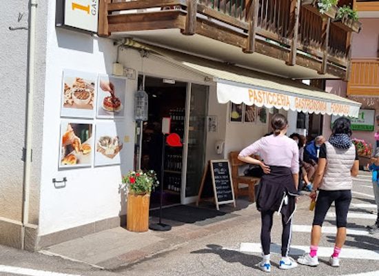italy/val-di-fassa/shop/l-malgher-casa-del-formaggio