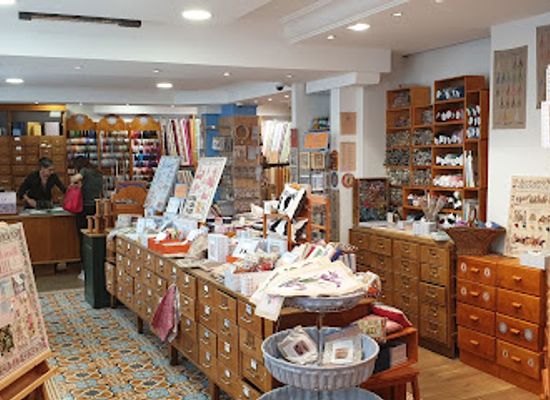 france/versailles/shop/sajou