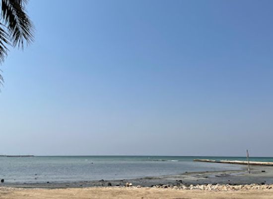 qatar/dukhan-beach/shop/dukhan-public-beach
