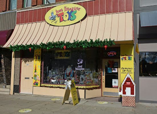 wisconsin/baraboo-range/shop/just-imagine-toys