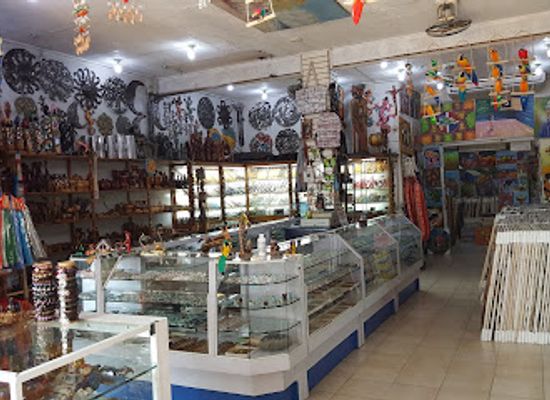 dominican-republic/santo-domingo/shop/freddy-gift-shop