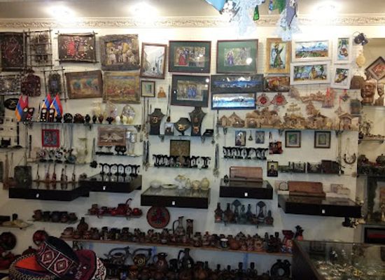 armenia/geghard-monastery/shop/tade-masters-selection