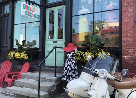 vermont/lake-champlain/shop/billie-jean-vintage