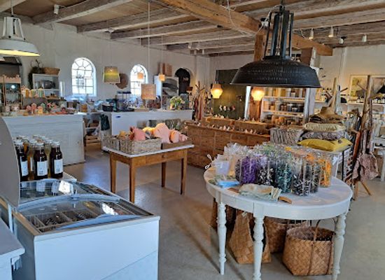 denmark/aero/shop/blabar-gardbutik