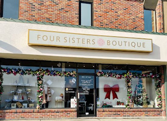nebraska/omaha/aksarben-village/shop/womens-clothing-in-omaha-four-sisters-boutique