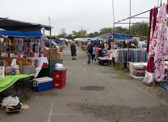 connecticut/new-haven-county/shop/the-boulevard-flea-market