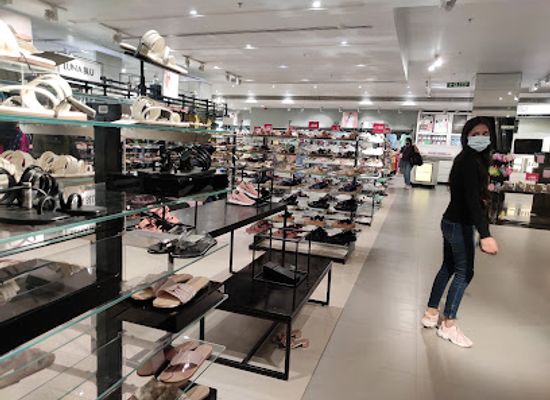 india/bengaluru/shop/westside-new-commercial-street-bangalore