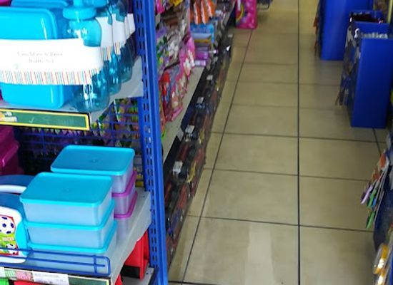 namibia/swakopmund/shop/the-crazy-store-swakopmund-vineta-shopping-centre