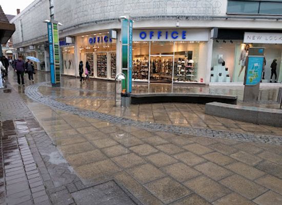 united-kingdom/middlesex/shop/palace-gardens-shopping-centre