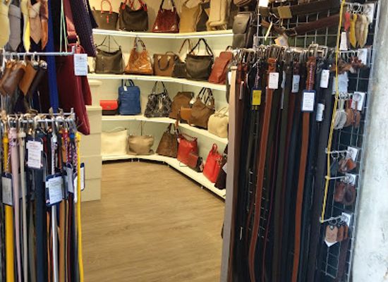 croatia/dubrovnik/shop/boutique-la-scarpa