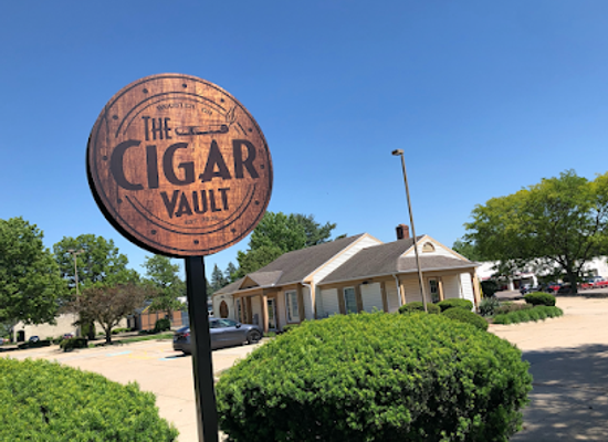 ohio/wooster/shop/the-cigar-vault