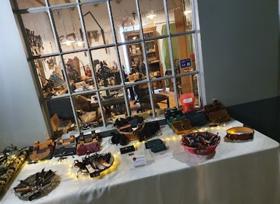luxembourg/remerschen-lake/shop/www-lederhannes-de