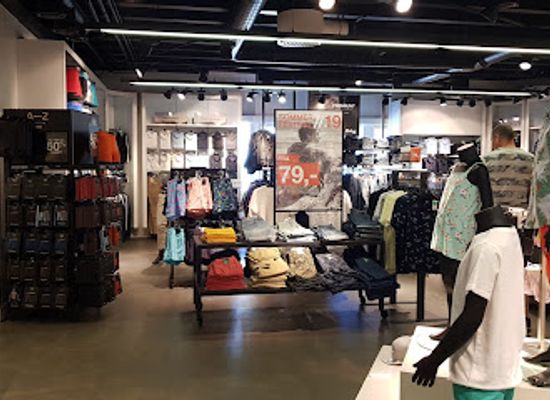 norway/lofoten/shop/cubus